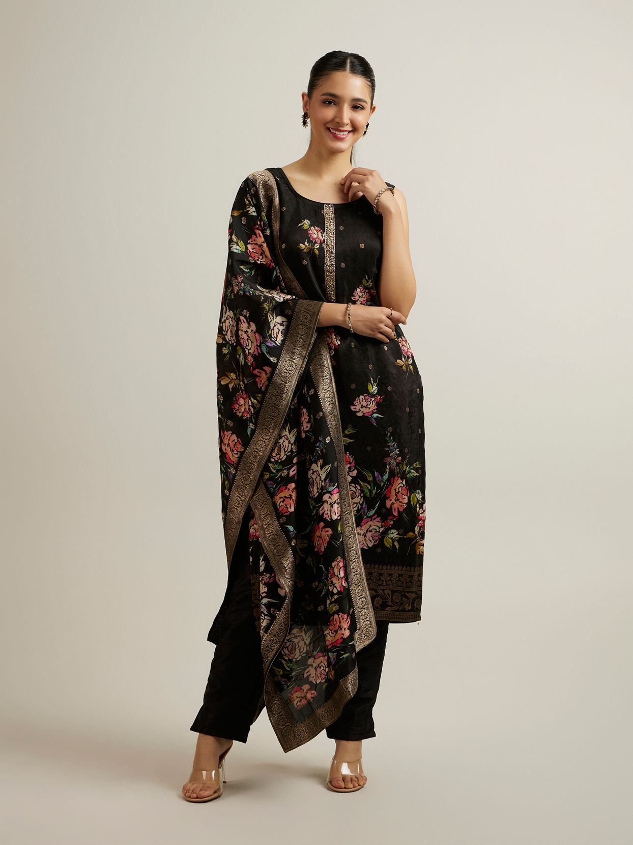 Mohey Women Carbon Black Floral Patterned Straight Suit