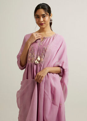 Mohey Women Purple Floral Embroidered Straight Suit