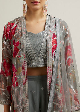 alt message - Mohey Women Enigmatic Grey Georgette with Embroidery and Sequin Stitched Suit image number 3