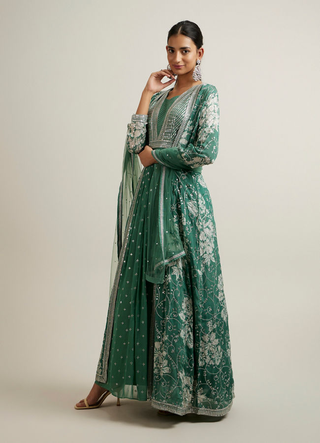 alt message - Mohey Women Green Bel Buti Patterned Stitched Suit with Jacket Cape image number 2