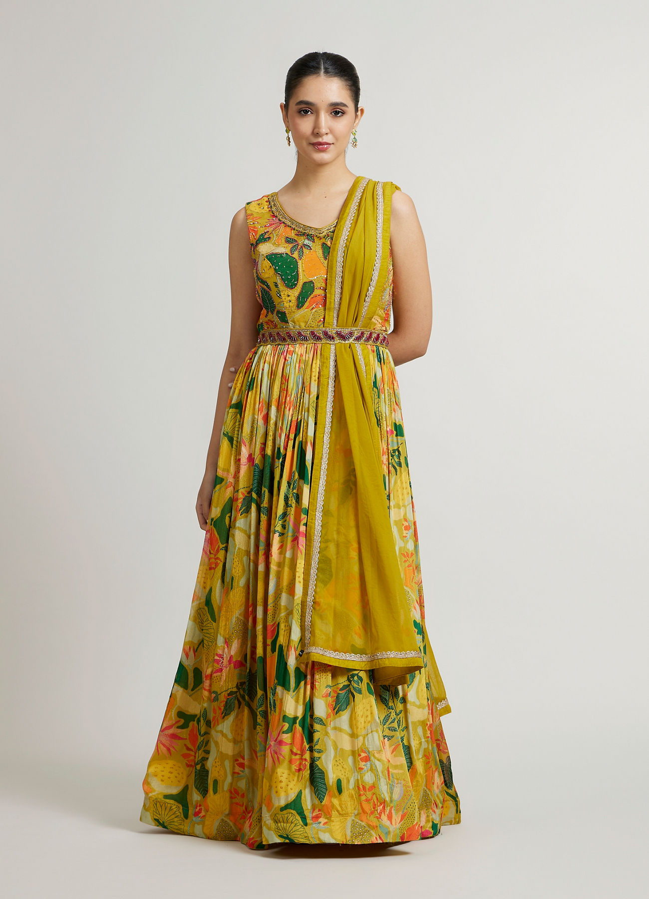 Mohey Women Dazzling Green Anarkali Suit