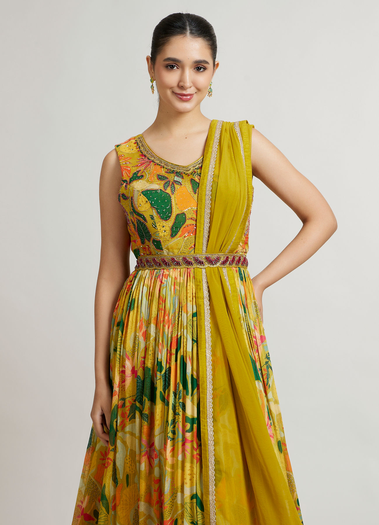 Mohey Women Dazzling Green Anarkali Suit