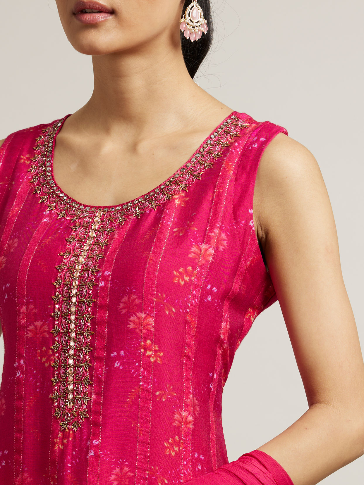 Mohey Women Rani Pink Floral Print Straight Suit with Shimmery Stripes