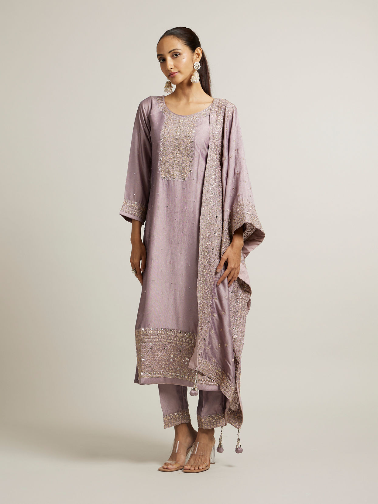 alt message - Mohey Women Light Purple Mirror & Sequin Embellished Stitched Suit image number 2