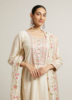 alt message - Mohey Women Light Cream Floral Embroidered Suit with Sequin Work image number 1