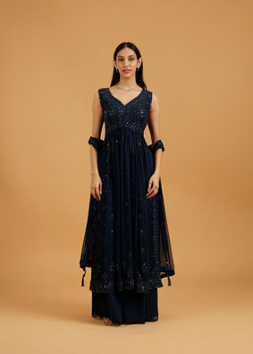 Mohey Women Tantalising Teal Georgette Anarkali Suit