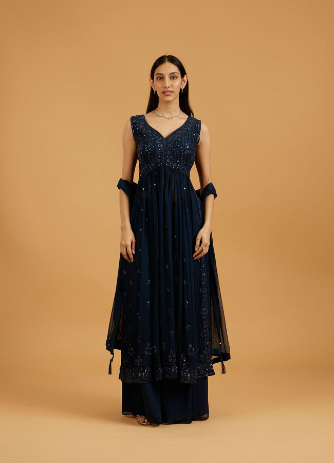 Mohey Women Tantalising Teal Georgette Anarkali Suit