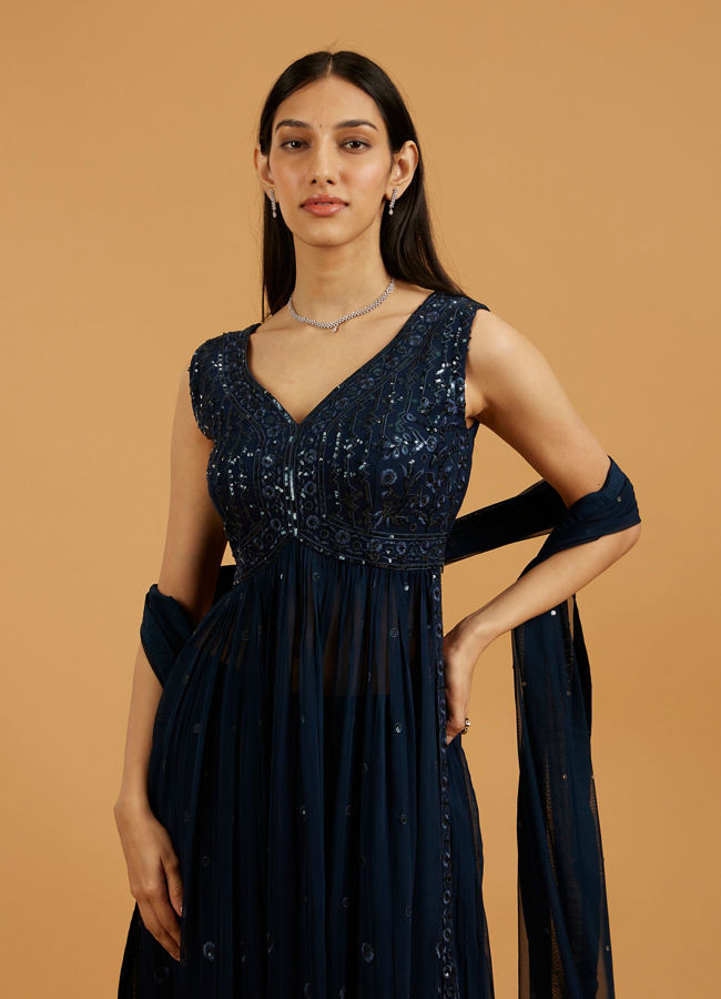 Mohey Women Tantalising Teal Georgette Anarkali Suit
