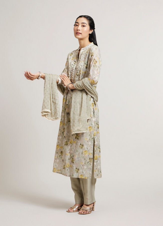 Mohey Women Pastel Grey Floral Printed Stitched Suit Set with Embroidered Neckline