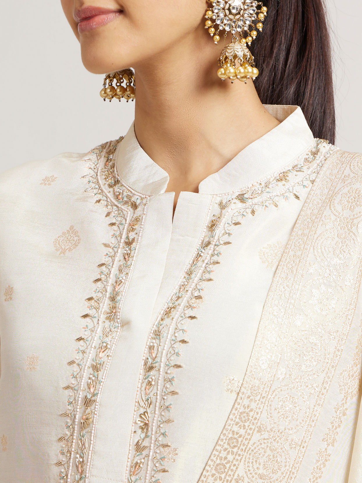 Mohey Women Soft Cream Straight Suit Set with Buta Pattern in Dull Gold Zari Work