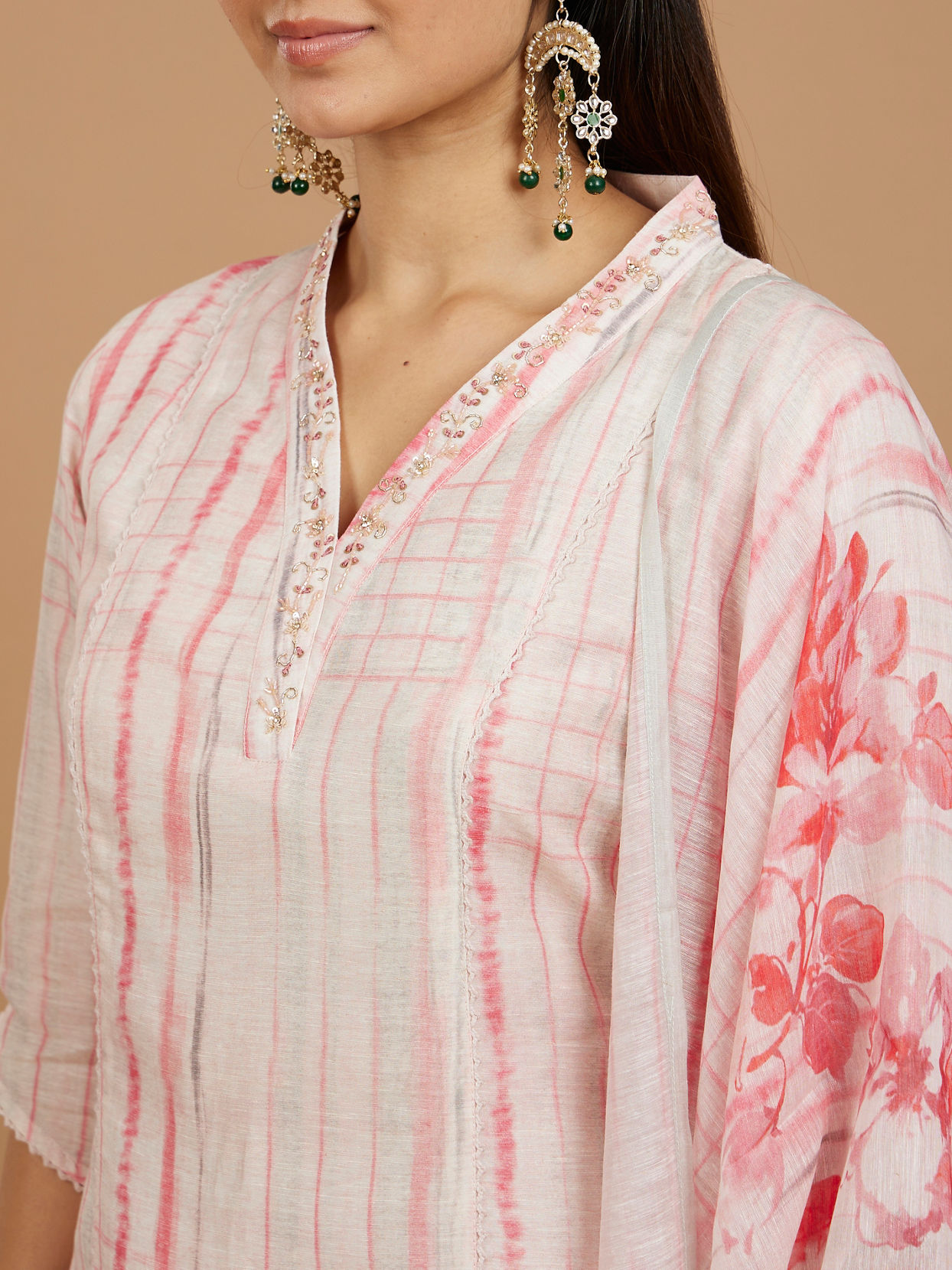 Mohey Women Millennial Pink Linear Straight Suit with Floral Dupattas