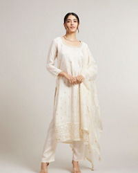 Mohey Women Cream White Buta Jaal Patterned Straight Suit Set