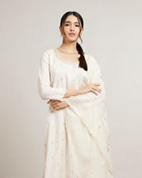 Mohey Women Cream White Buta Jaal Patterned Straight Suit Set