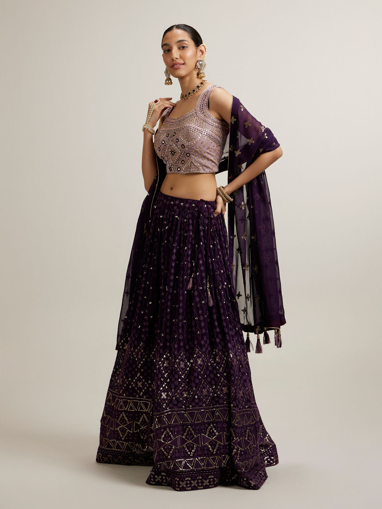 Mohey Women Purple Elegance Lehenga image number 2