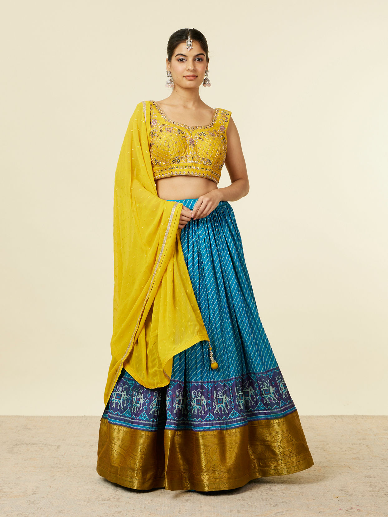Mohey Women Yellow Lehenga with Mirror Work