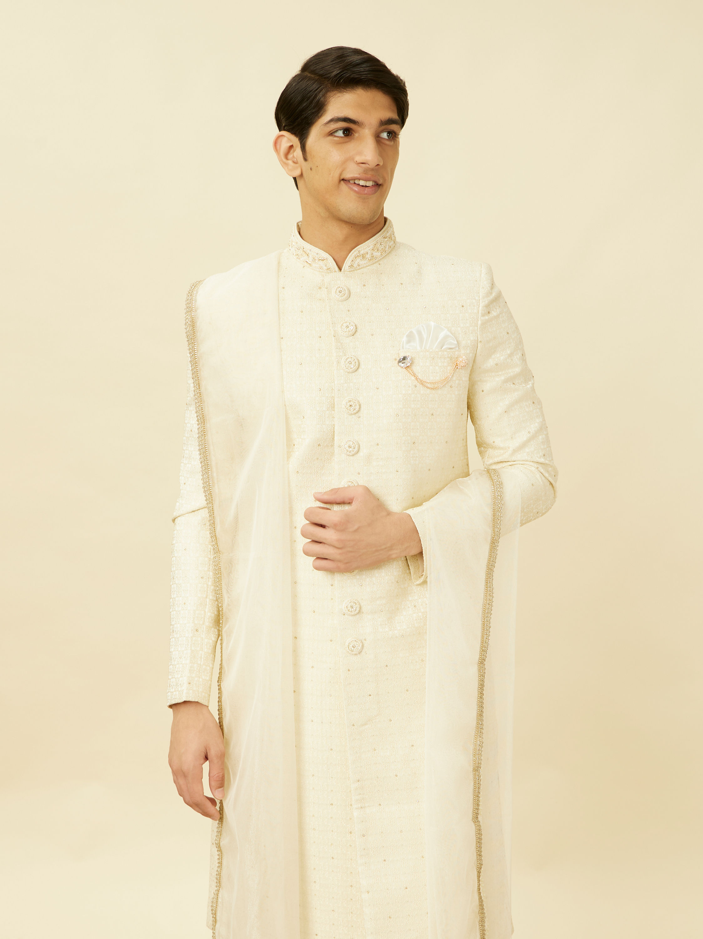 Manyavar Men Pearled Ivory White Medallion Patterned Sherwani Set