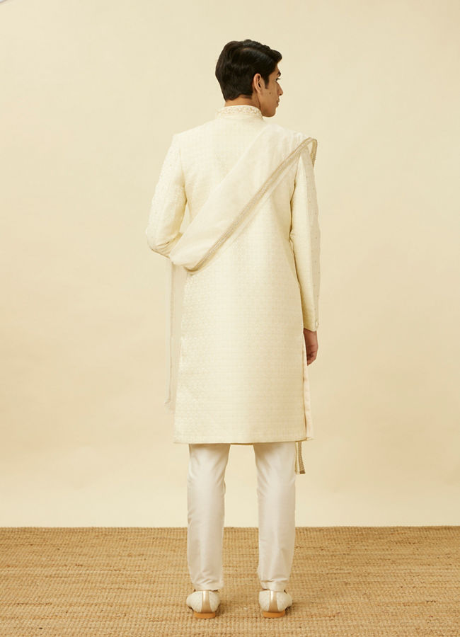 Manyavar Men Pearled Ivory White Medallion Patterned Sherwani Set image number 4