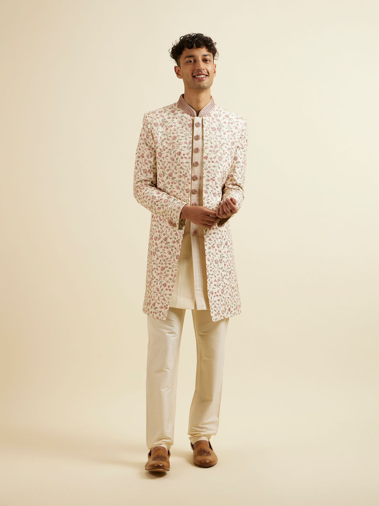 Manyavar Men Cream Pink Bel Buti Patterned Sherwani Set