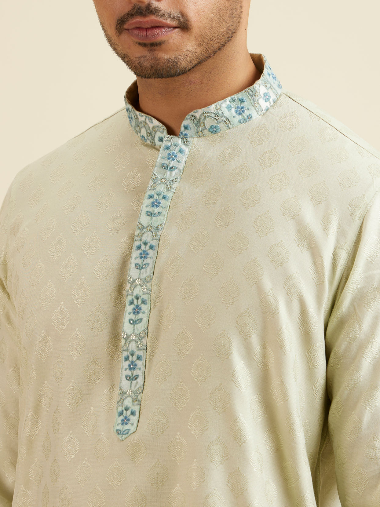 alt message - Manyavar Men Aqua Green Floral Motif Sherwani Set image number 2