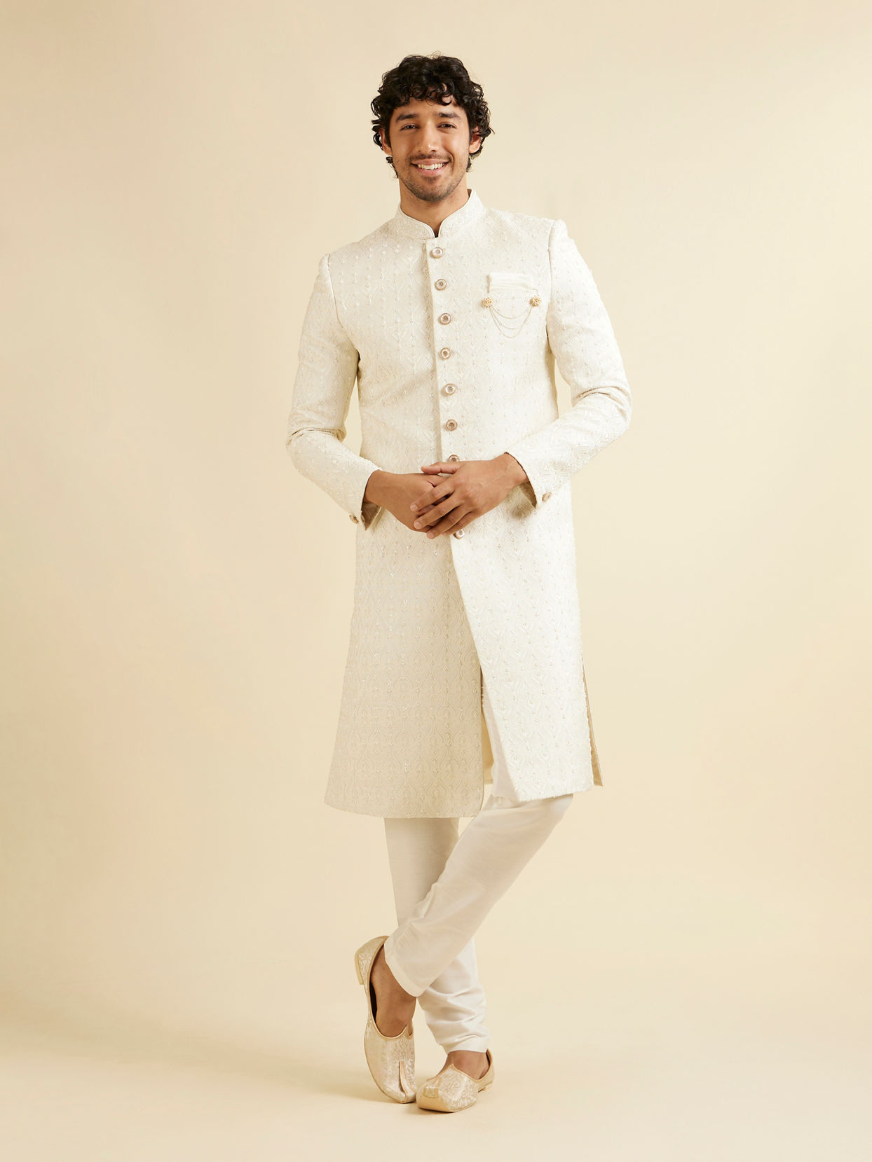 Manyavar Men Warm White Ogee Jaal Patterned Sherwani Set