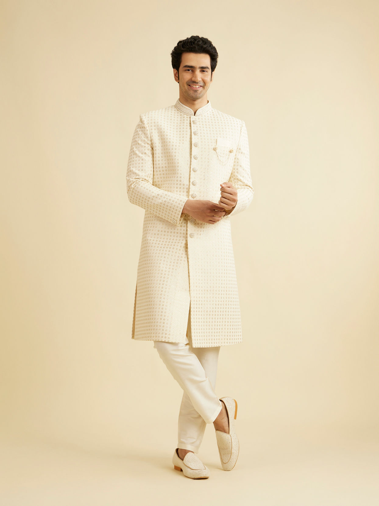 Manyavar Men Cream White Jaal Patterned Sherwani Set with Sequin Work