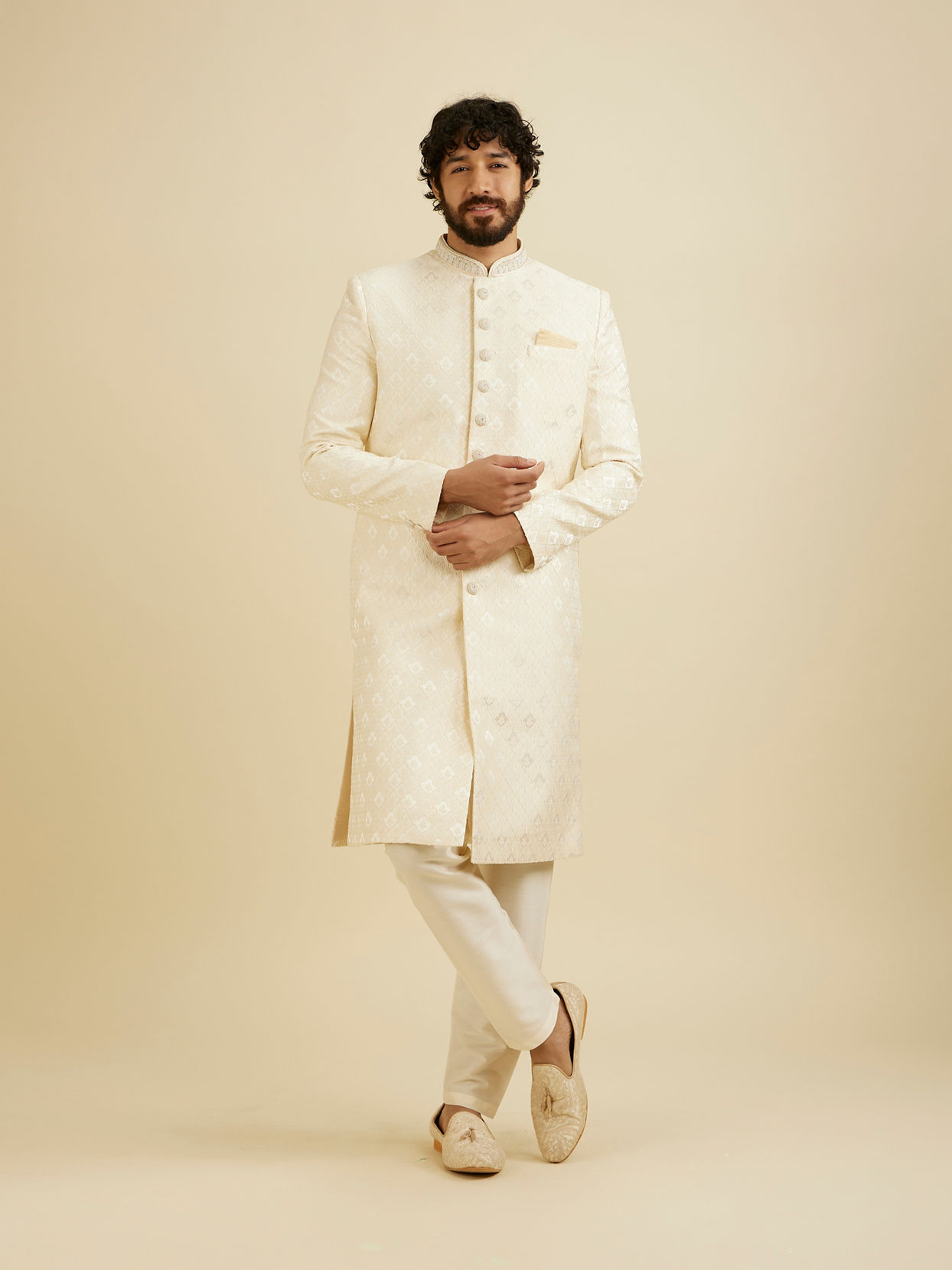 Manyavar Men Cream Pink Floral Buta Jaal Patterned Sherwani Set