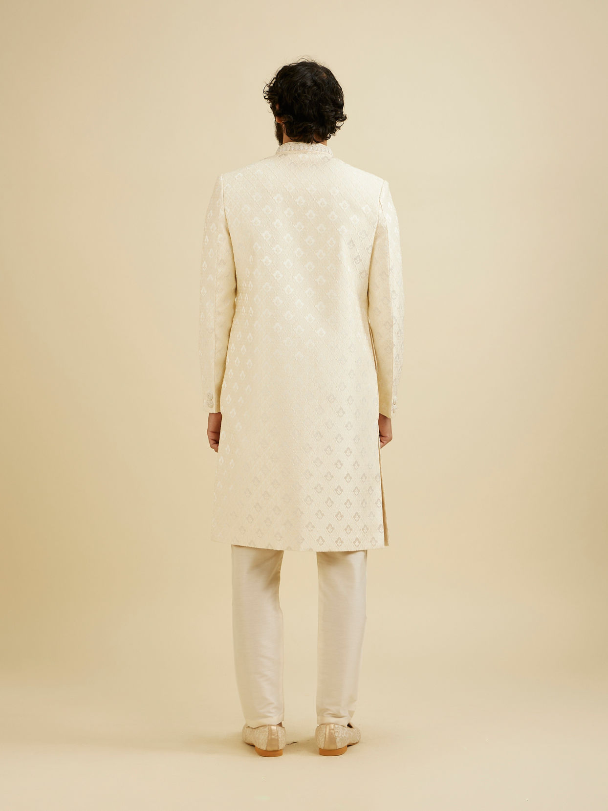 Manyavar Men Cream Pink Floral Buta Jaal Patterned Sherwani Set
