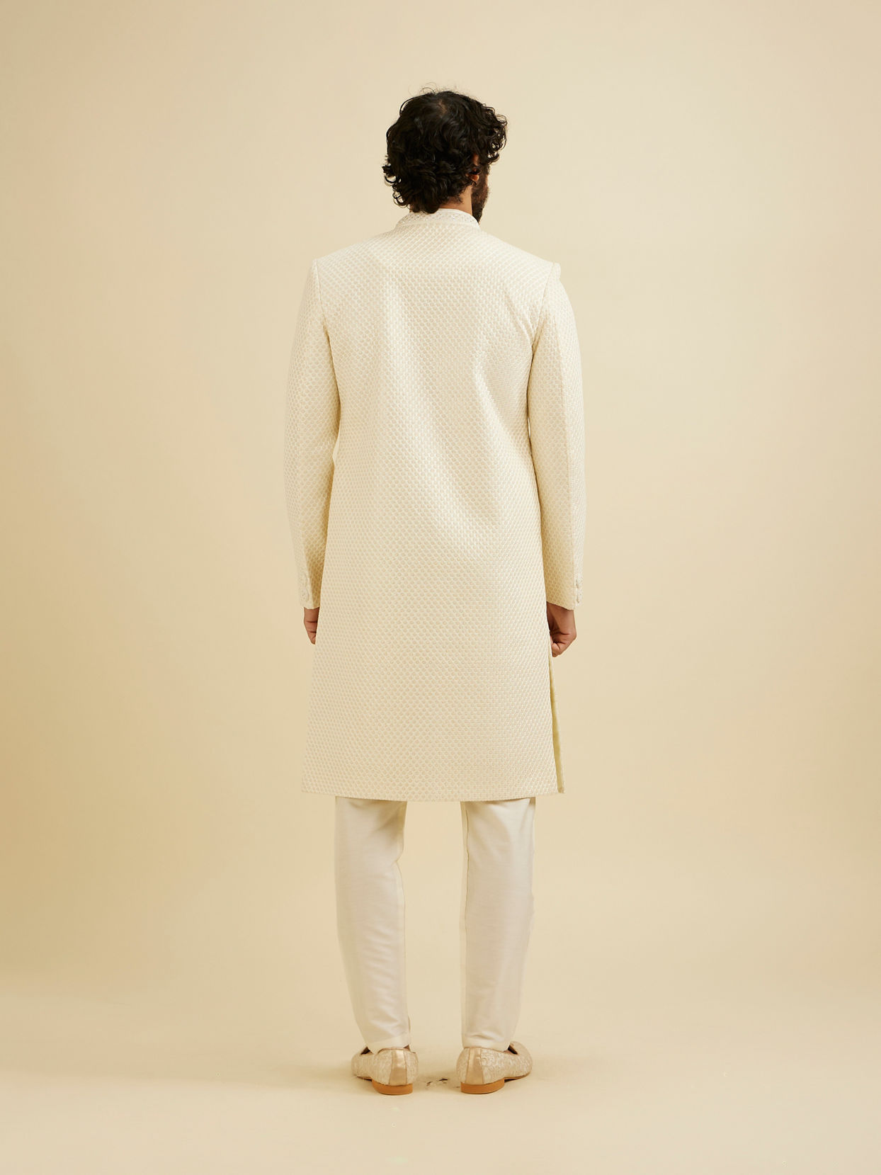 Manyavar Men Cream White Buta Jaal Patterned Sherwani Set