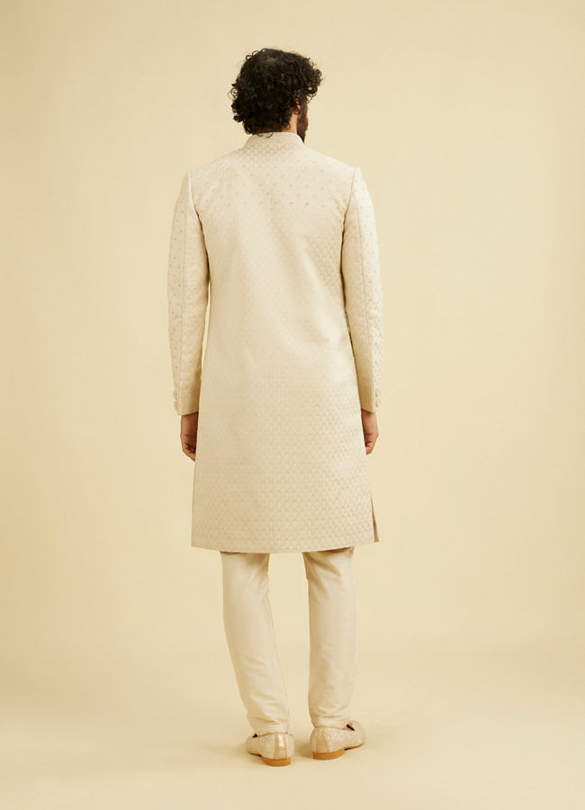 Manyavar Men Cream Beige Jaal Leaf Patterned Sherwani Set with Sequin Work