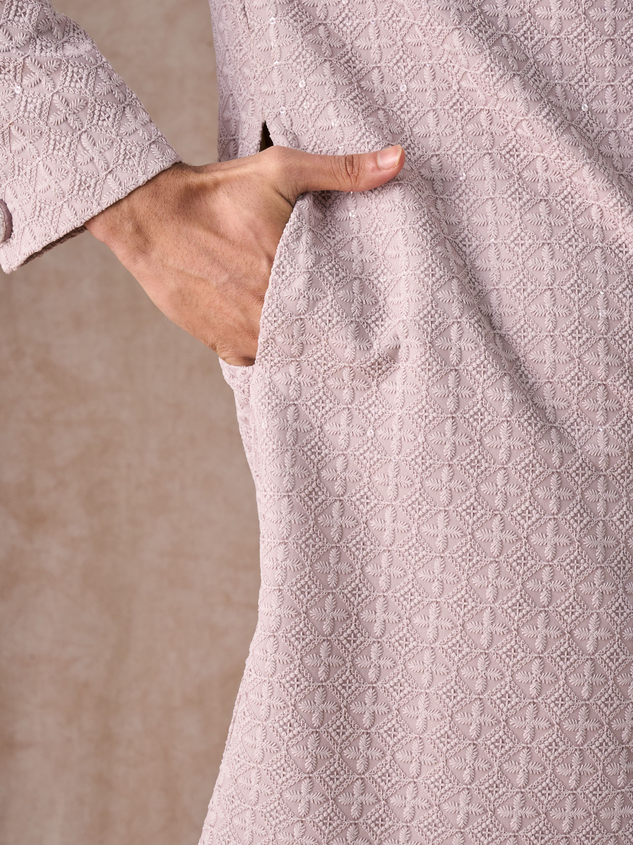 Manyavar Men Lilac Georgette Extravaganza Sherwani