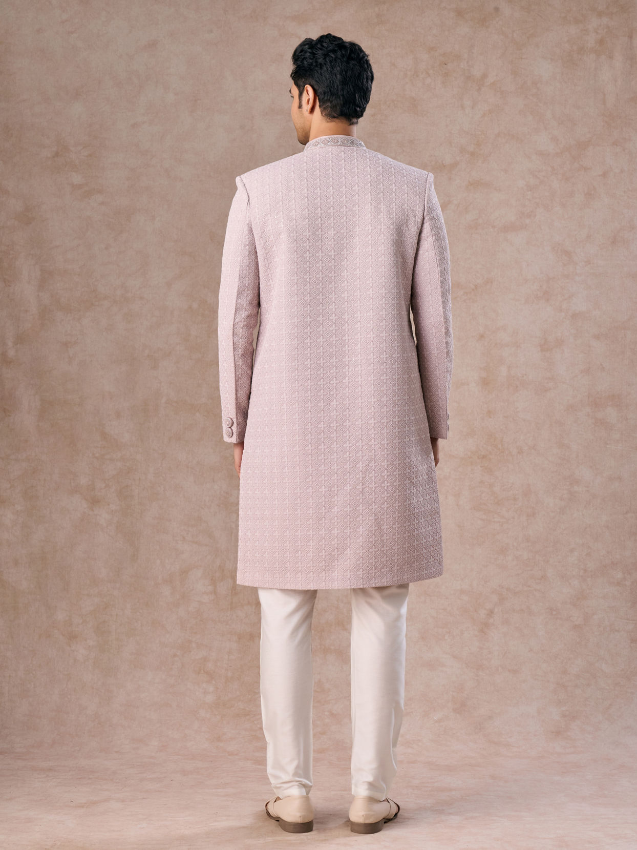 Manyavar Men Lilac Georgette Extravaganza Sherwani