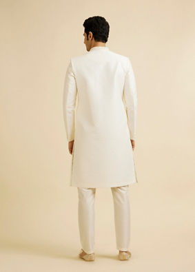 alt message - Manyavar Men Cream Jaal Patterned Sequinned Sherwani Set image number 3