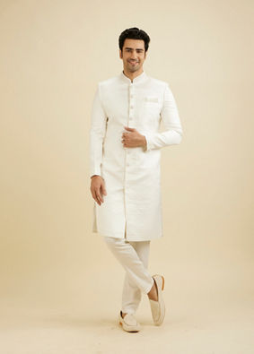 Manyavar Men Warm White Ogee Patterned Sherwani Set with Sequin Work image number 2