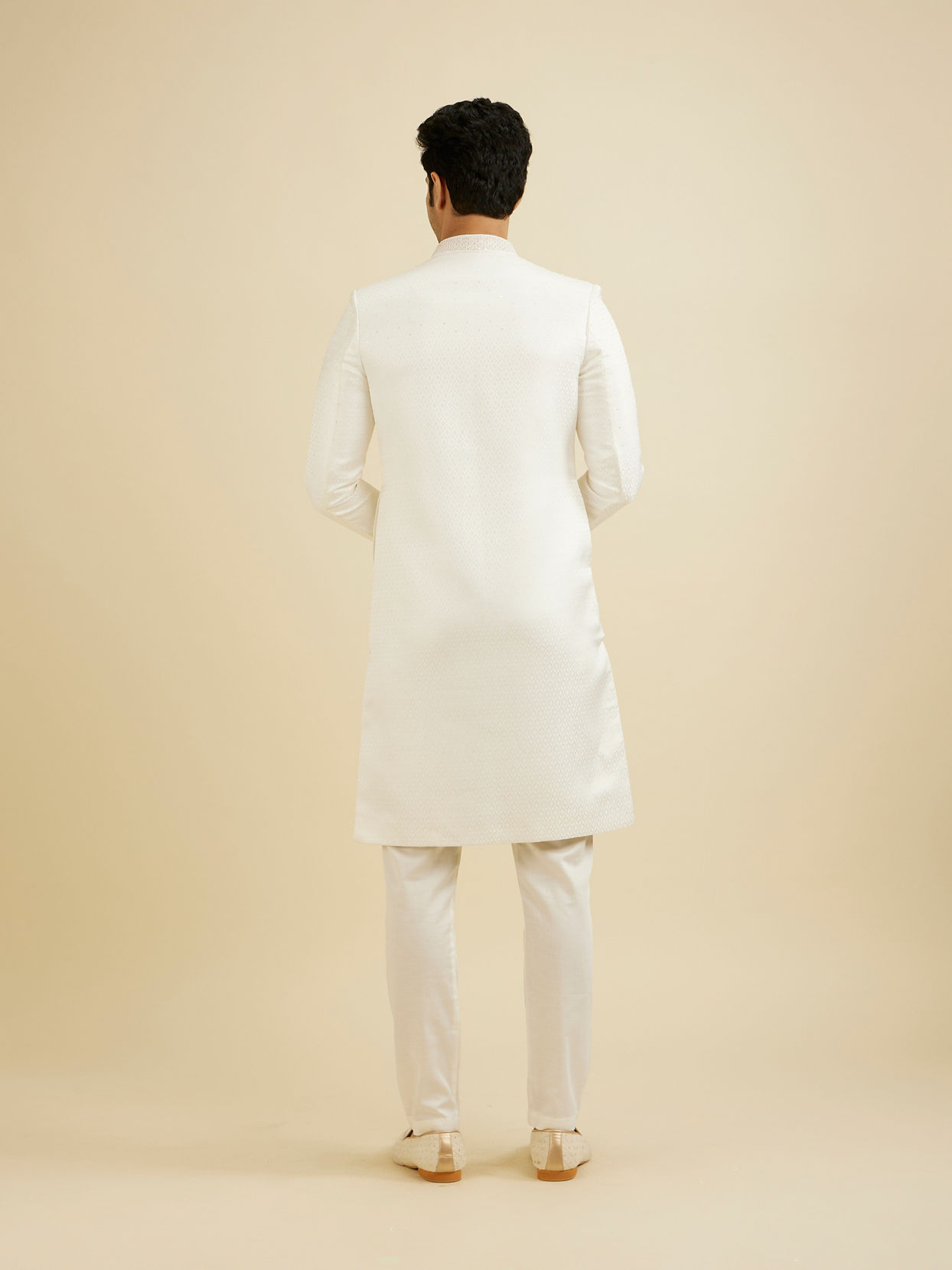 Manyavar Men Warm White Ogee Patterned Sherwani Set with Sequin Work