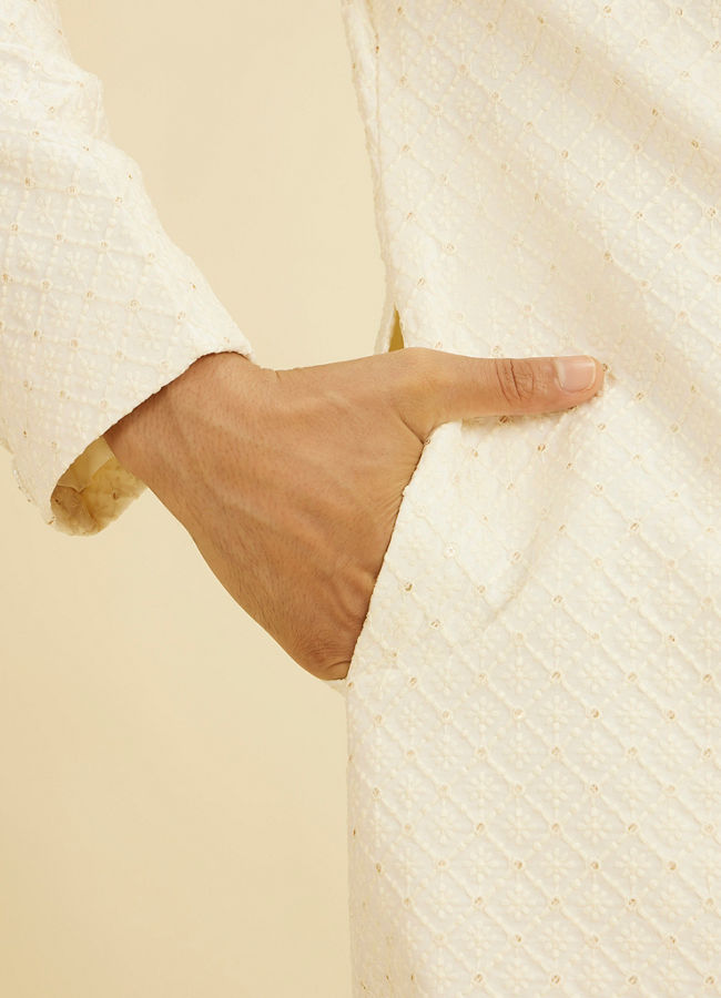 Manyavar Men Cream Glory Sherwani