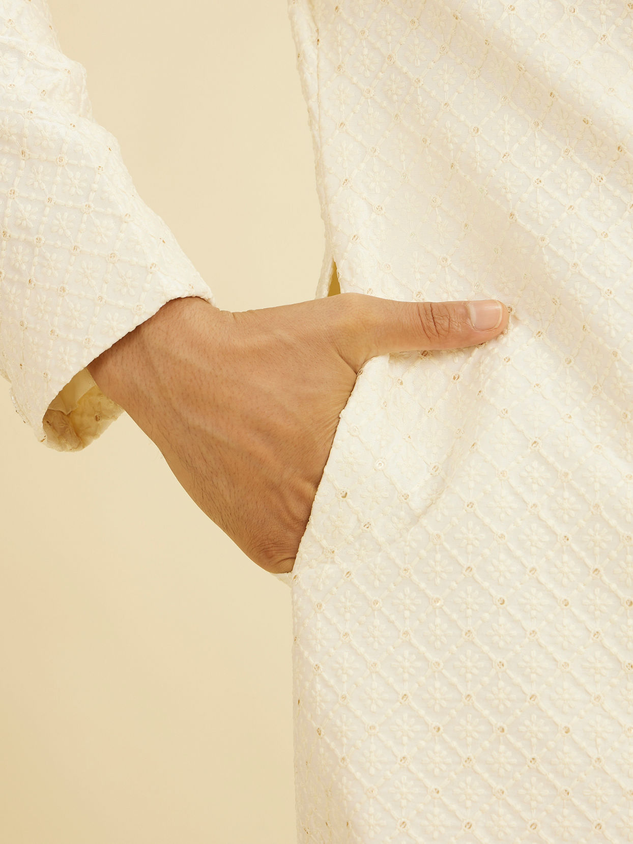Manyavar Men Cream Glory Sherwani