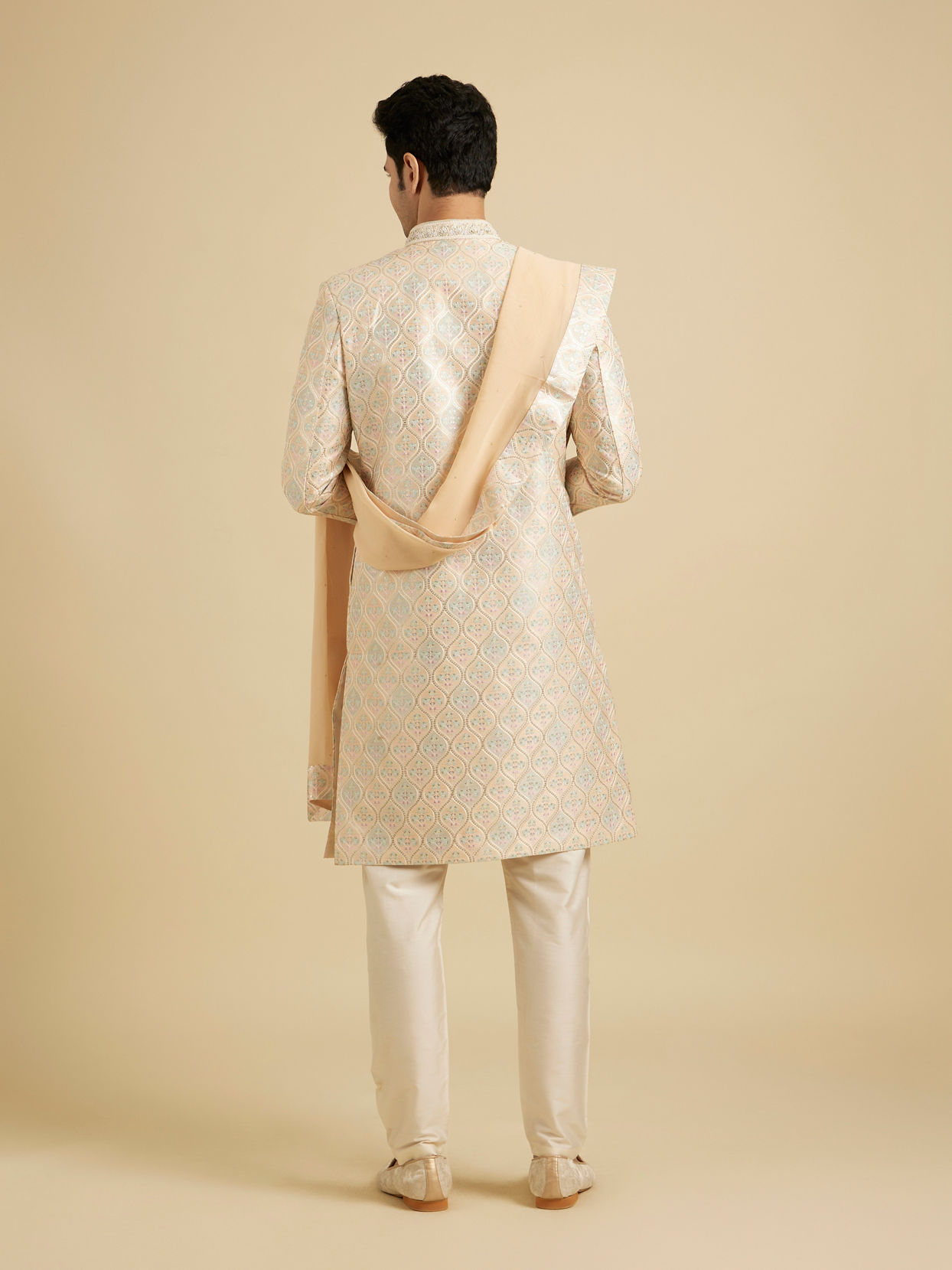 Manyavar Men Peach Extravaganza Sherwani