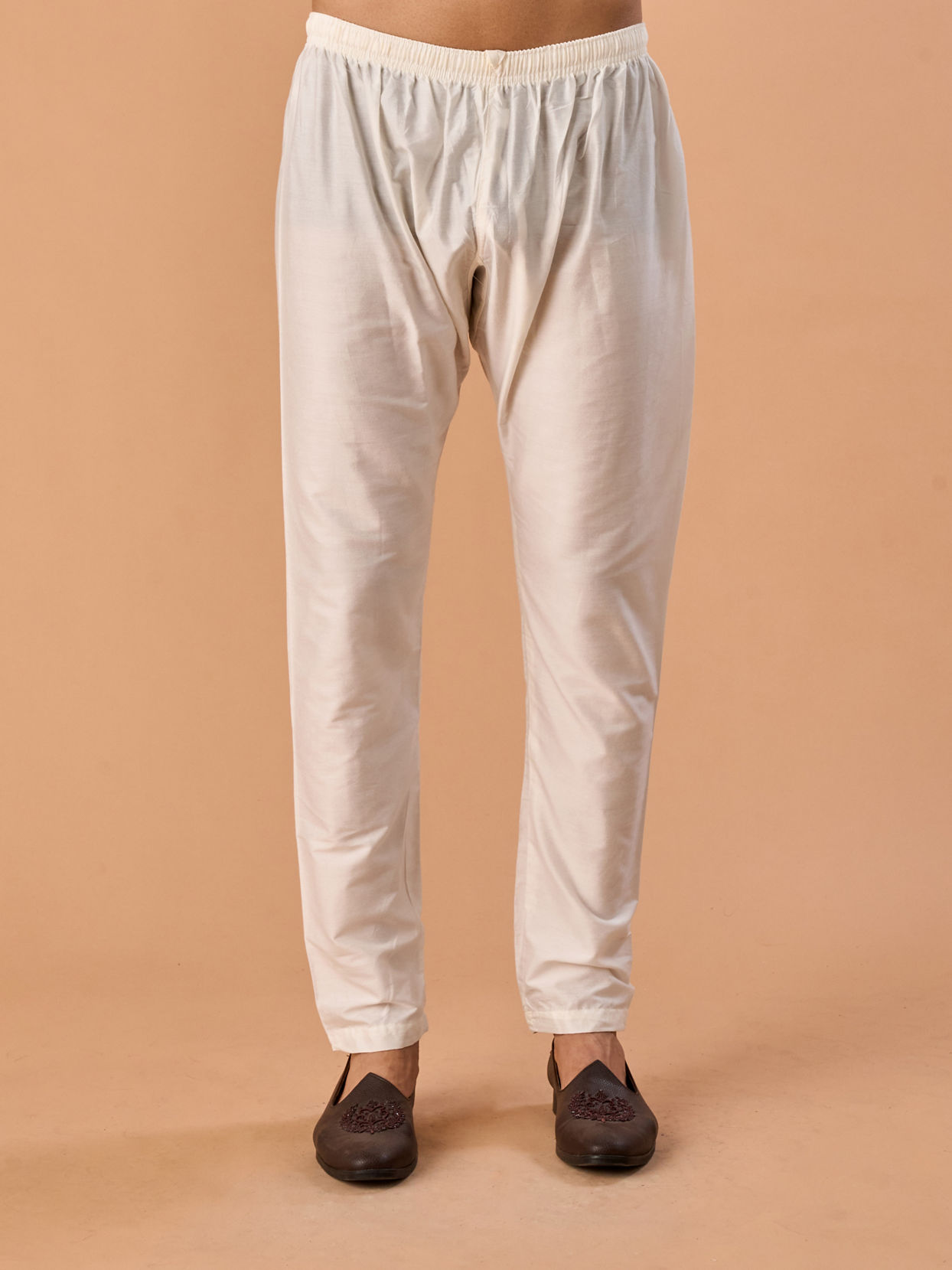 Manyavar Men Resplendent Peach Sherwani