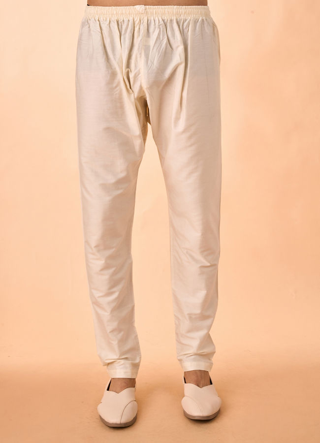 Manyavar Men Resplendent Cream Sherwani