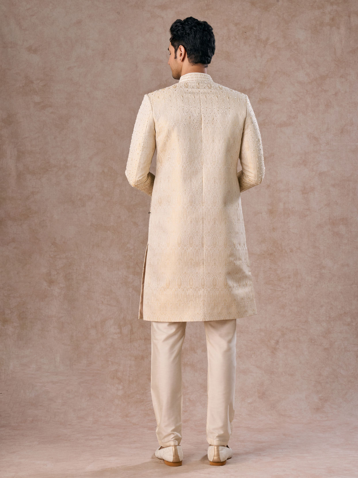Manyavar Men Exquisite Gold Splendor Sherwani