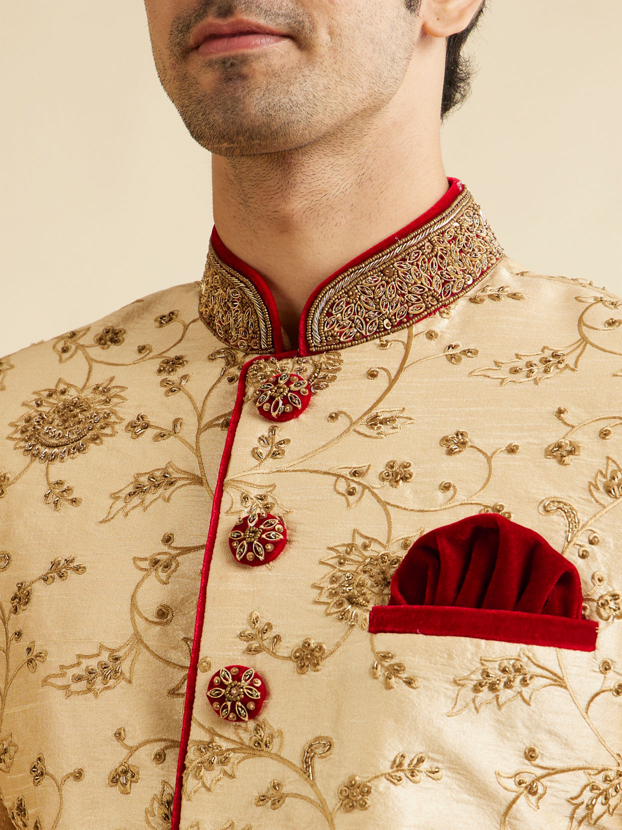 alt message - Manyavar Men Majestic Embroidered Traditional Sherwani image number 1