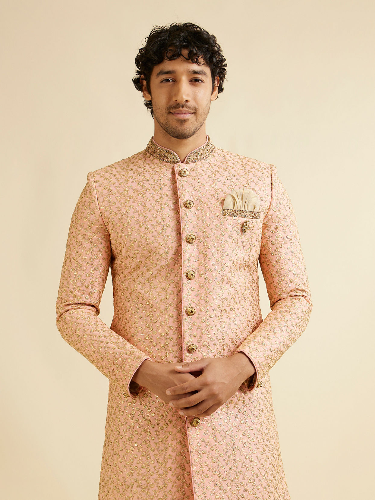 alt message - Manyavar Men Glamorous Gajaree Sherwani image number 0