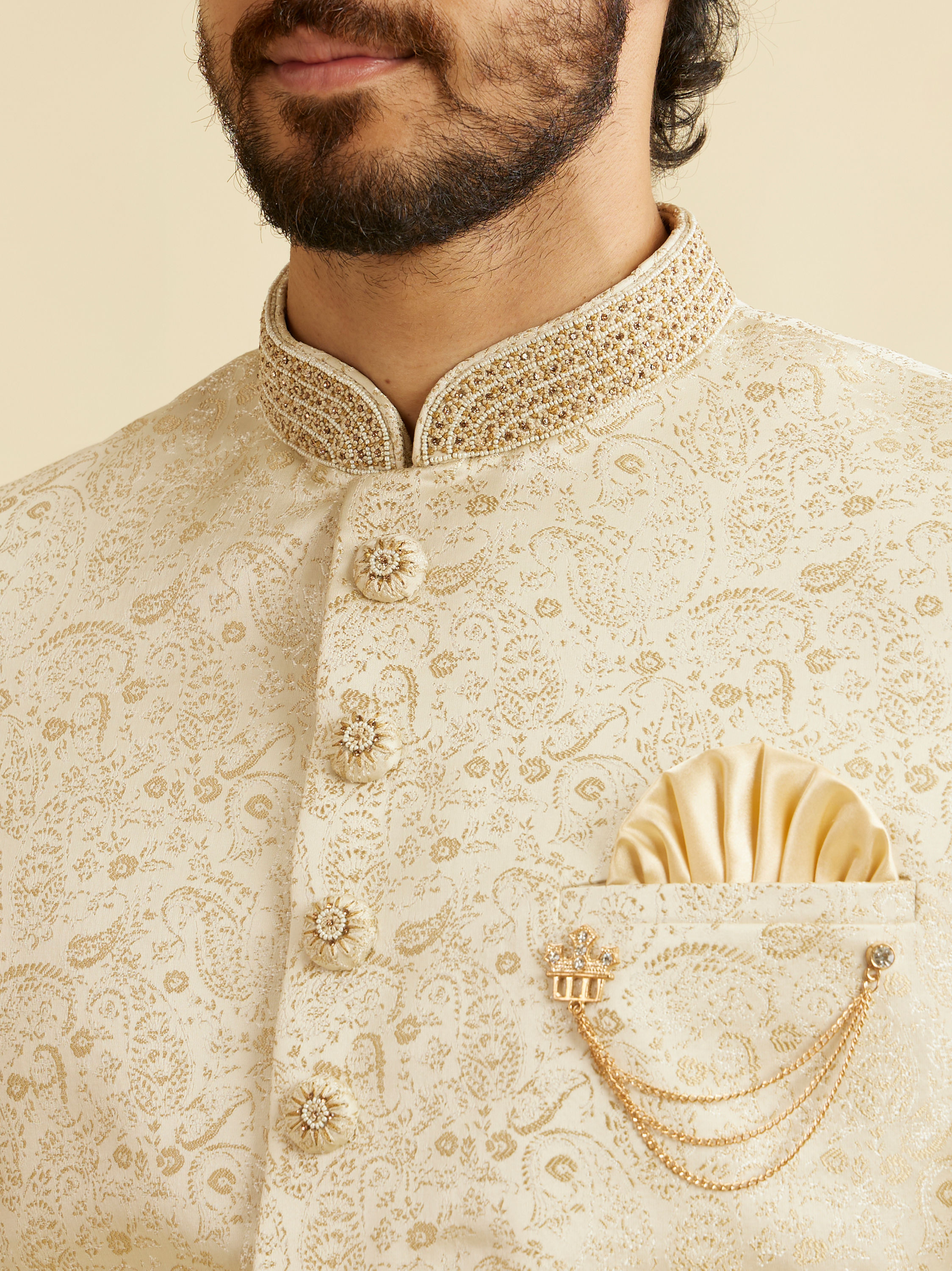 Manyavar Men Shell White Paisley Patterned Sherwani Set