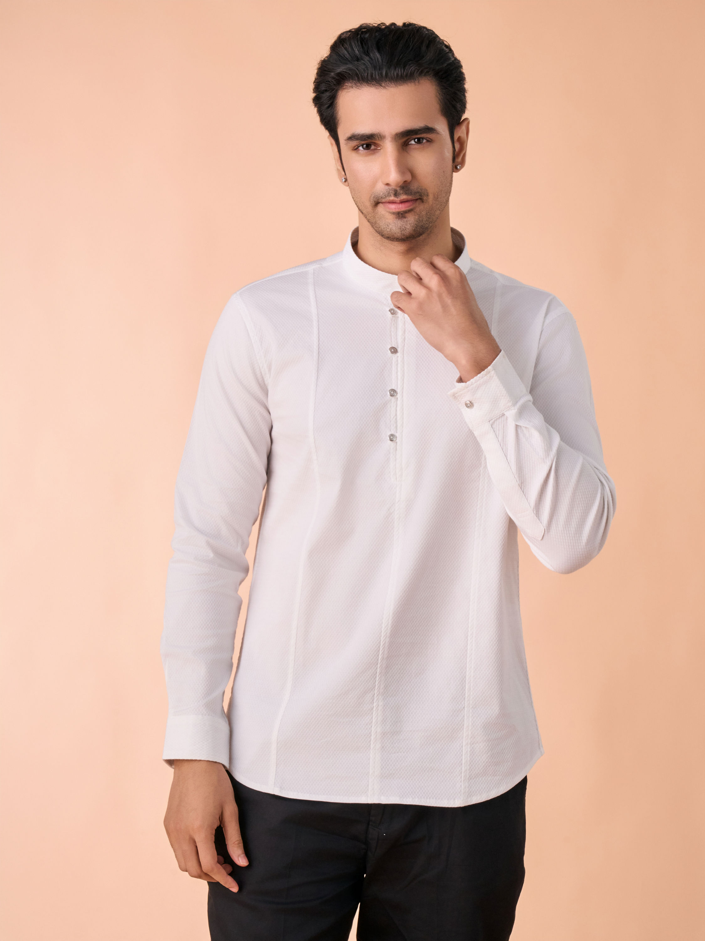 Manyavar Men Elegant White Short Kurta