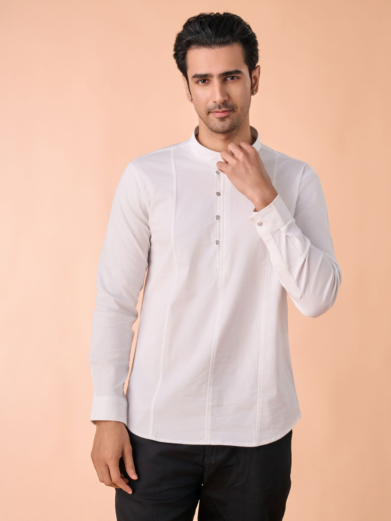 Manyavar Men Elegant White Short Kurta
