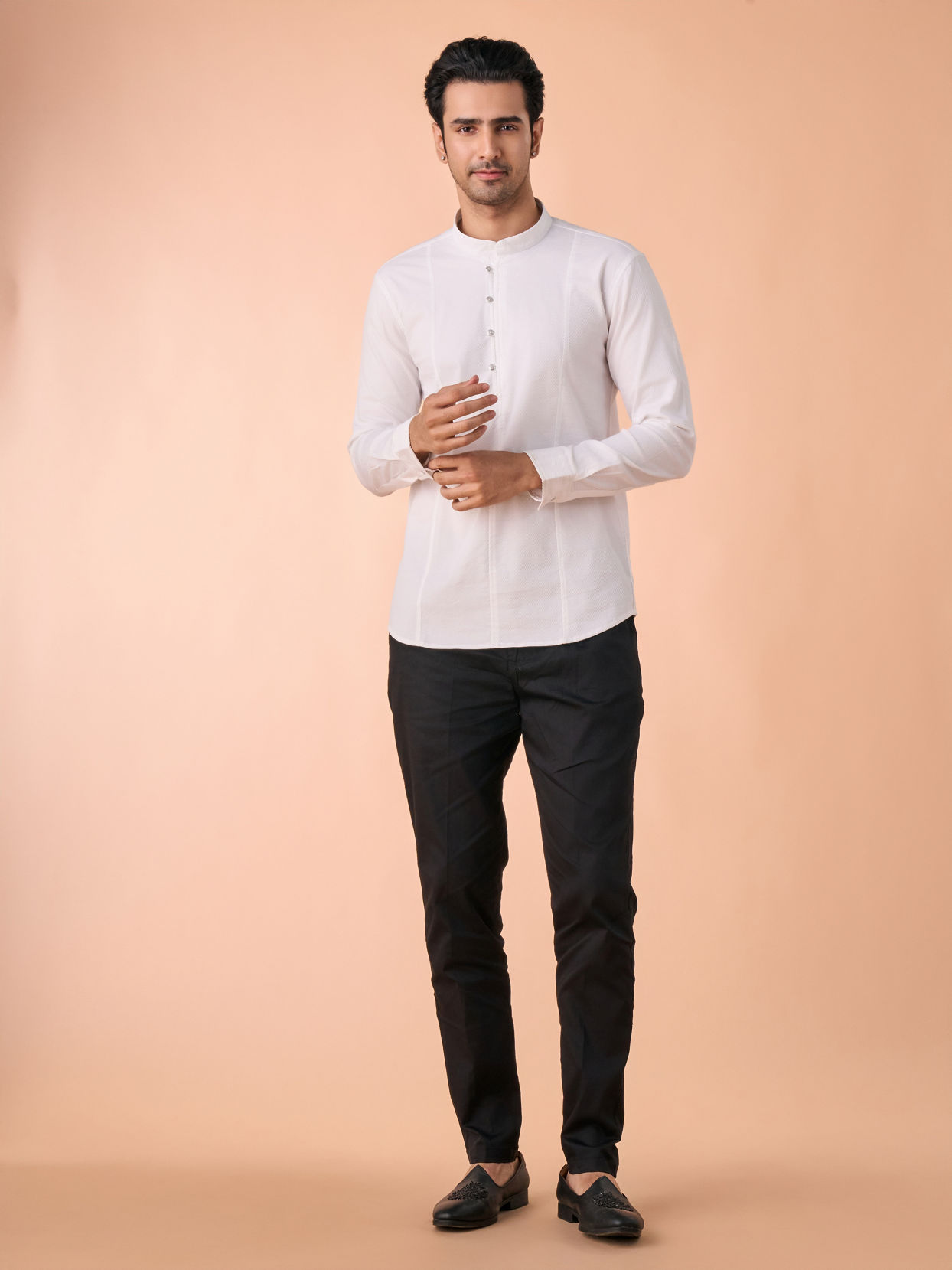 Manyavar Men Elegant White Short Kurta
