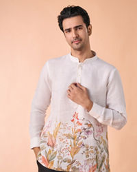 Manyavar Men Warm White Elegance Short Kurta