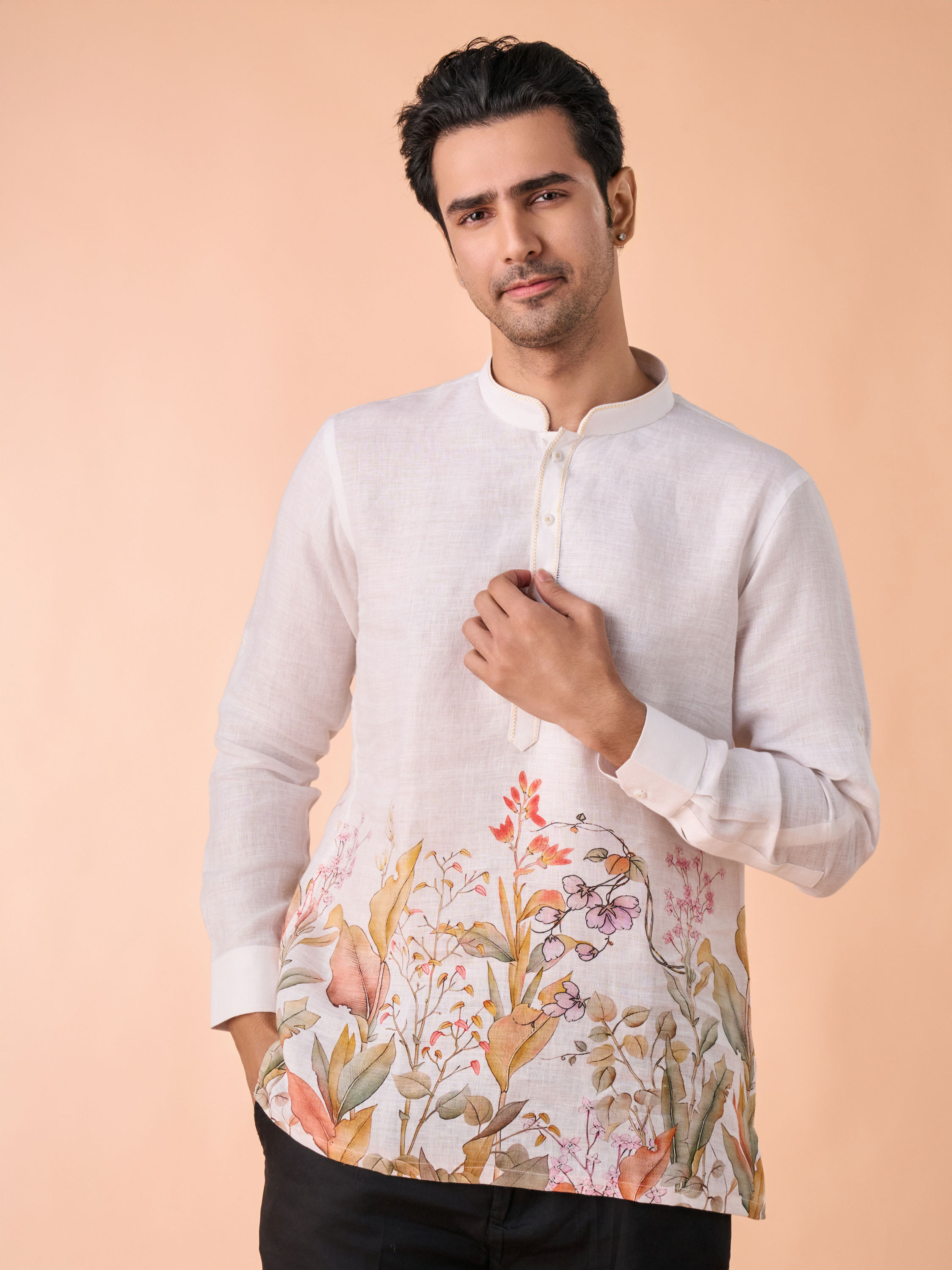 Manyavar Men Warm White Elegance Short Kurta