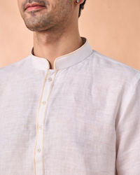 Manyavar Men Warm White Elegance Short Kurta