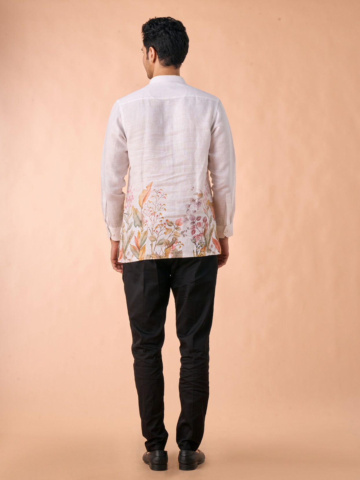 Manyavar Men Warm White Elegance Short Kurta
